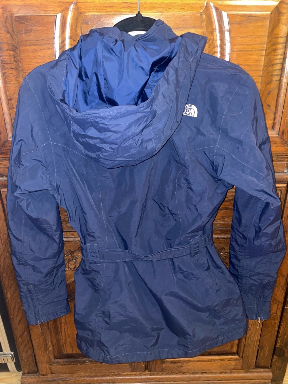 The North Face Womens Navy Lightweight Belted Packable Hooded Rain Jacket medium - Picture 3 of 14